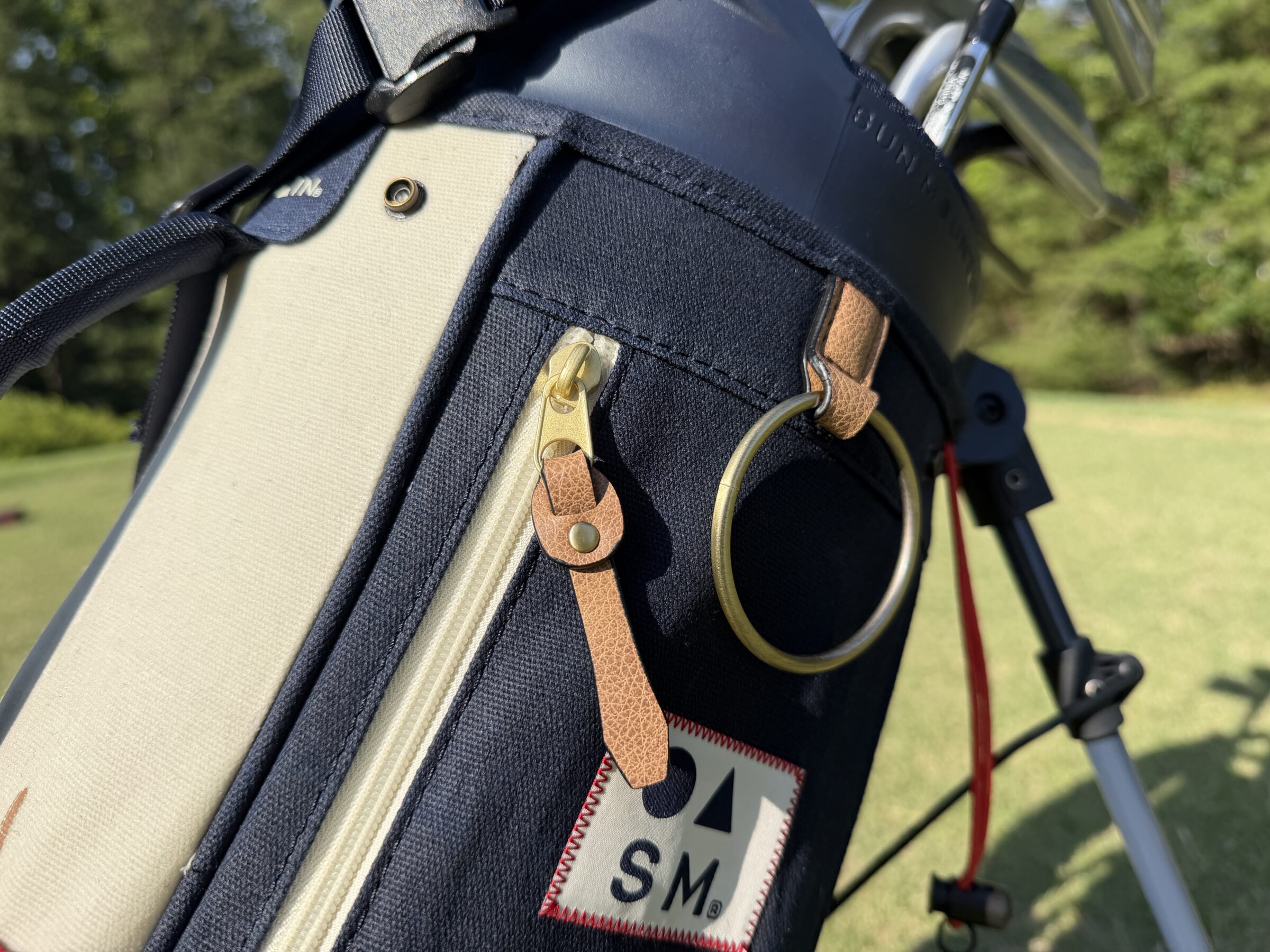 Sun Mountain: Bags