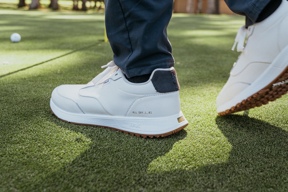 TRUE linkswear: Shoes