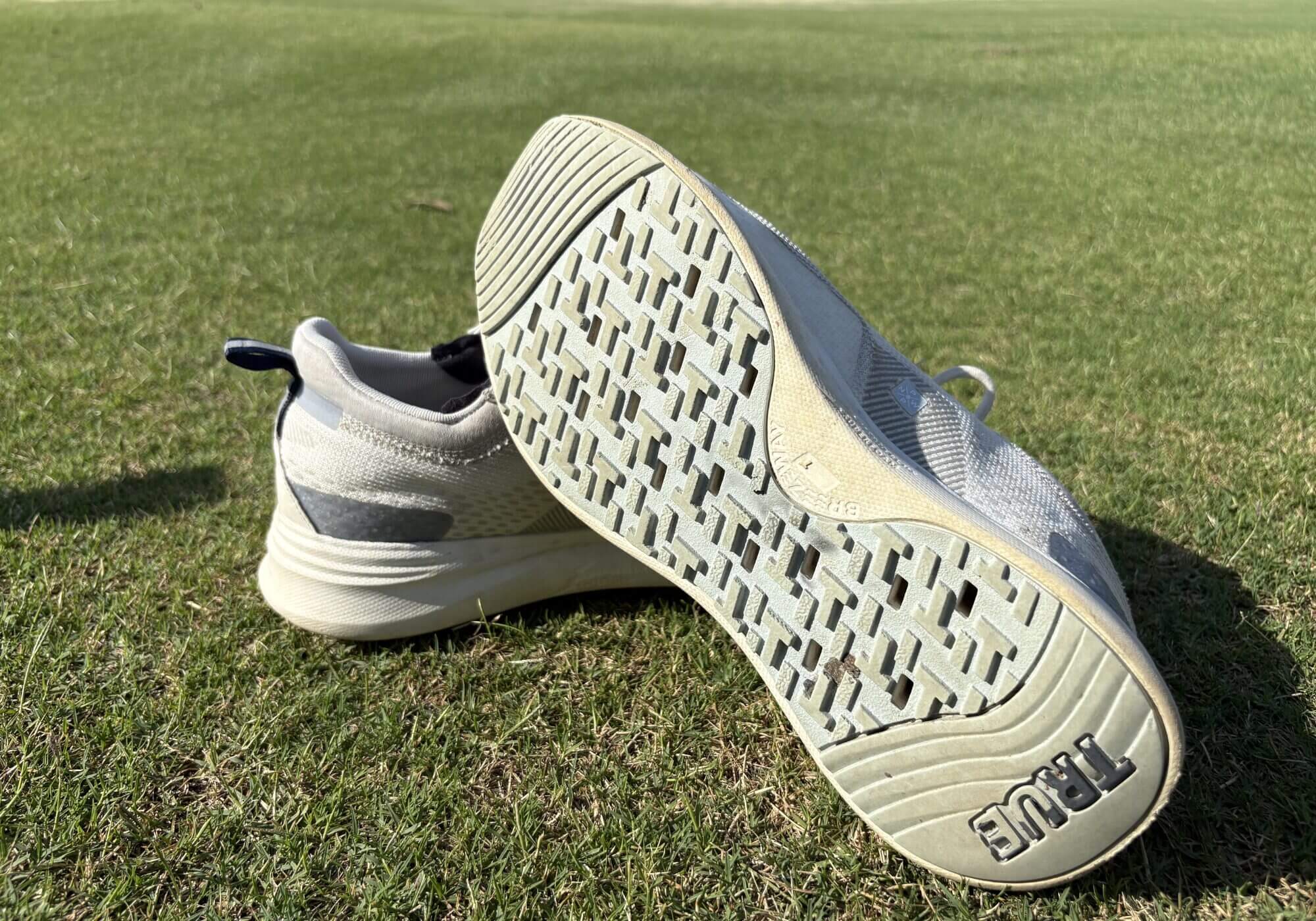 TRUE linkswear: Shoes